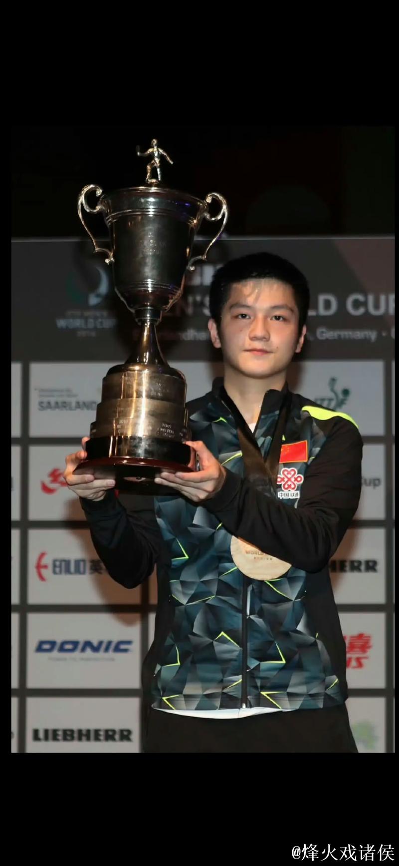 樊振东留洋首冠！他们说他腼腆害羞，其实这更是强者的克制